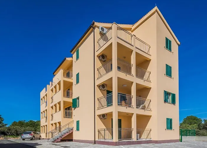 Ivana Apartman