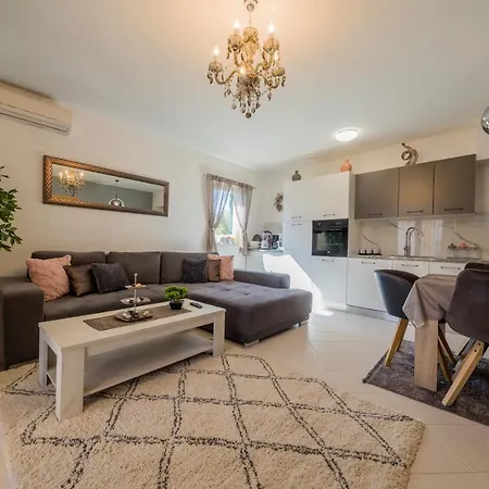 Ivana Apartment Trogir