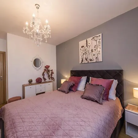 Διαμέρισμα Ivana *